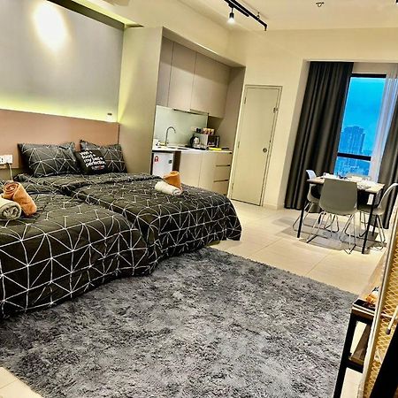 Royal Place- Tamarind Suite Cyberjaya Bagian luar foto
